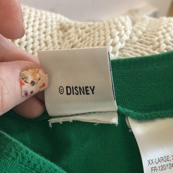 Pooh Bear! NWOT Beautiful, Disney cotton Henley. - Picture 5 of 7